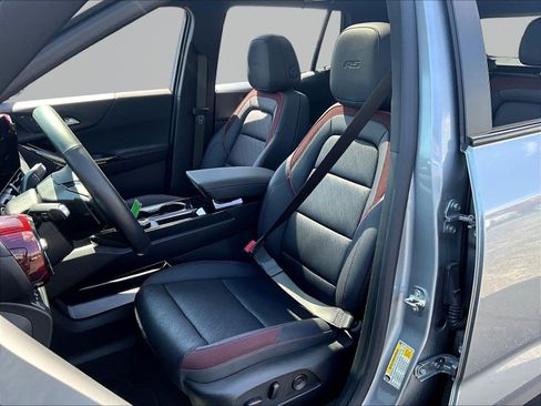 Used 2025 Chevrolet Equinox RS w/ Safety and Technology Package AWD/4WD image 21