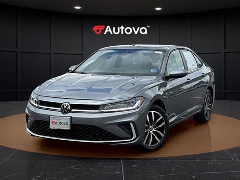 Used 2025 Volkswagen Jetta SE FWD image 1