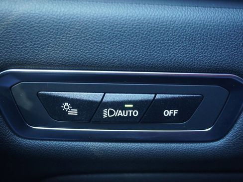 New 2025 BMW X7 xDrive40i w/ M Sport Package image 18