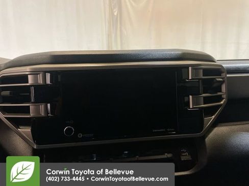 Used 2022 Toyota Tundra SR5 image 13