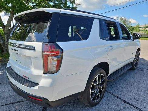 Used 2024 Chevrolet Tahoe RST w/ Luxury Package AWD/4WD image 3