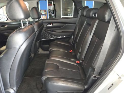 Used 2020 Hyundai Santa Fe SEL w/ Convenience Package image 21