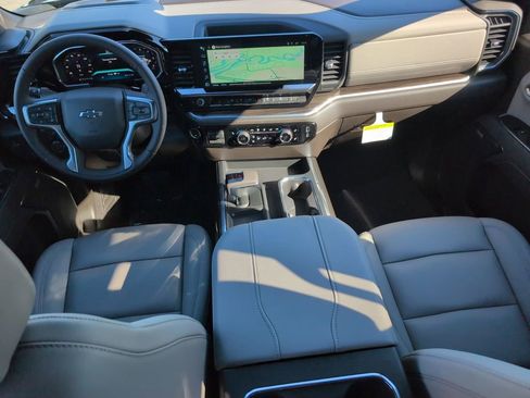 New 2026 Chevrolet Silverado 1500 LT Trail Boss w/ Convenience Package II AWD/4WD image 24