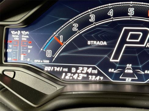 Used 2023 Lamborghini Huracan Tecnica image 15