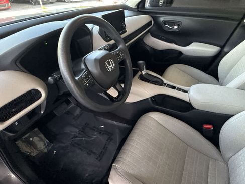 Used 2025 Honda HR-V LX image 13