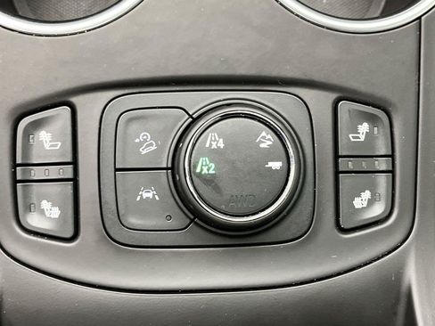 Used 2020 GMC Terrain SLT w/ Preferred Package AWD/4WD image 18