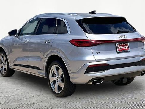 Used 2025 Audi Q5 Premium Plus w/ Premium Plus AWD/4WD image 12