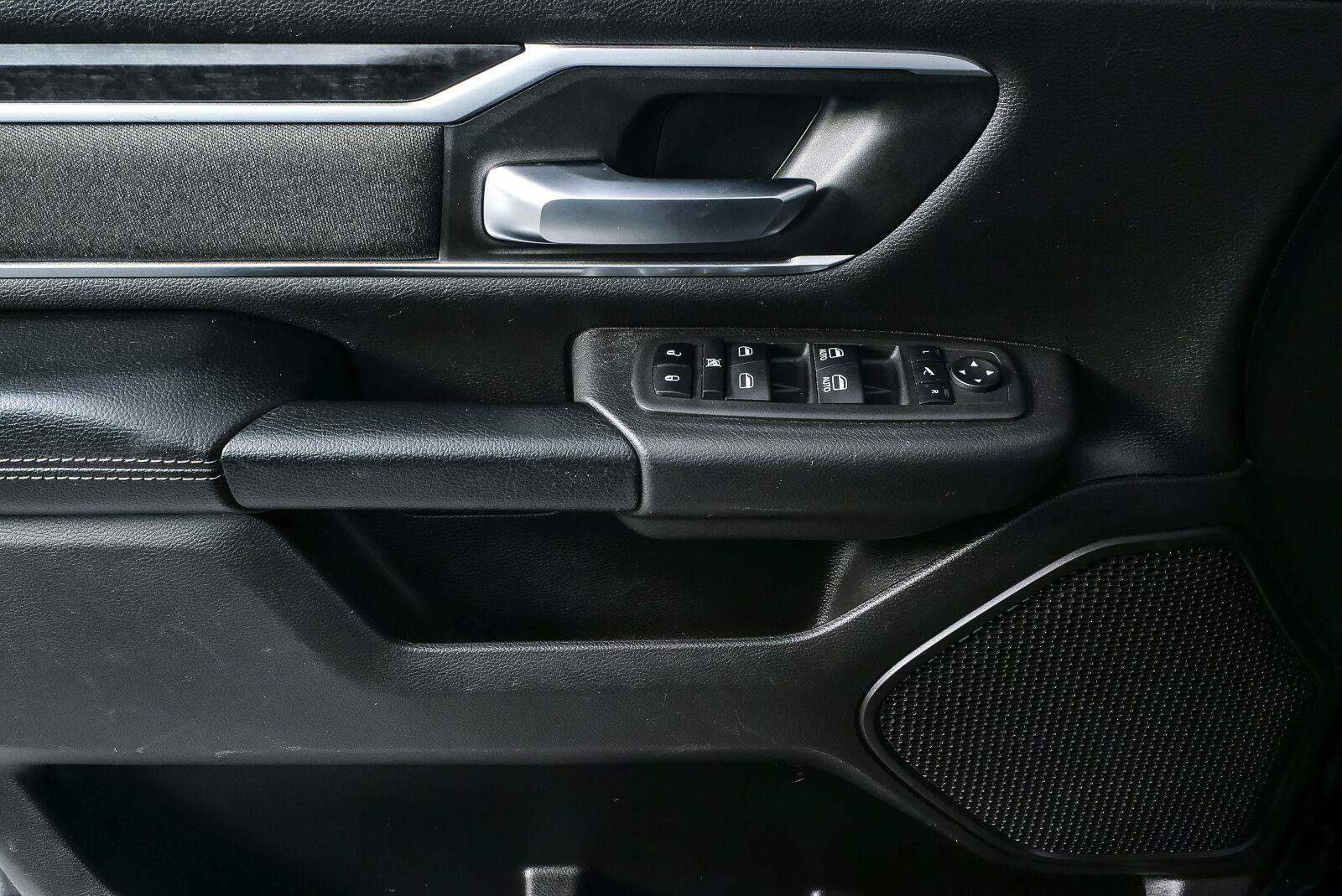 Used 2022 RAM 1500 Big Horn AWD/4WD image 6