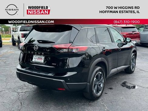 Certified 2025 Nissan Rogue SV AWD/4WD image 4