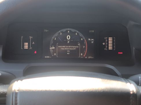 Certified 2025 Toyota Tacoma SR5 image 21