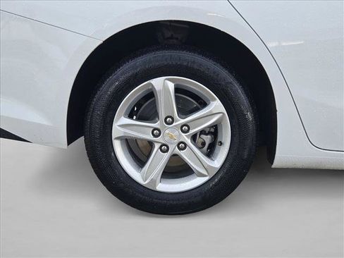 Used 2022 Chevrolet Malibu LT image 23