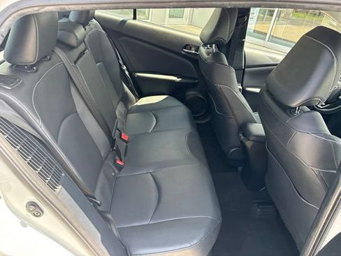 Used 2022 Toyota Prius Prime XLE FWD image 29