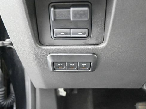 Used 2024 GMC Canyon AT4X w/ AT4X AEV Edition AWD/4WD image 23