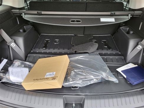 New 2026 Hyundai Santa Fe SE image 8