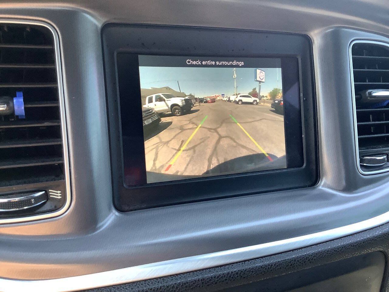 Used 2019 Dodge Charger SXT w/ Travel & Safety Group RWD image 45