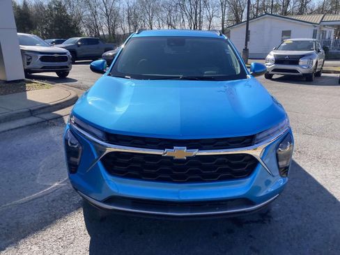 New 2026 Chevrolet Trax LT w/ Driver Confidence Package image 8