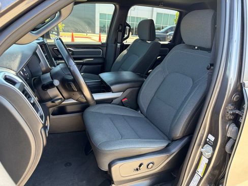 Used 2022 RAM 1500 Big Horn AWD/4WD image 13