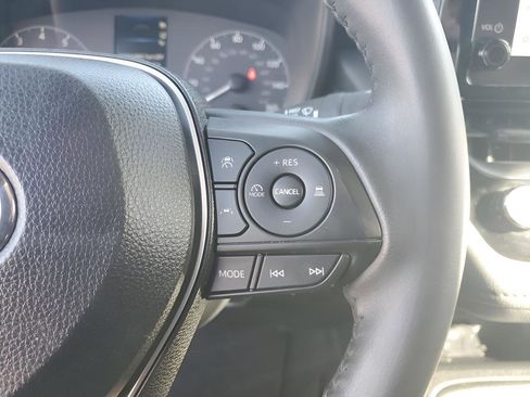Used 2024 Toyota Corolla SE image 33
