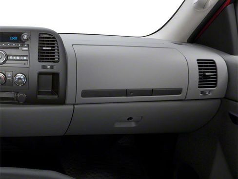 Used 2010 Chevrolet Silverado 2500 W/T w/ Snow Plow Prep Package AWD/4WD image 20