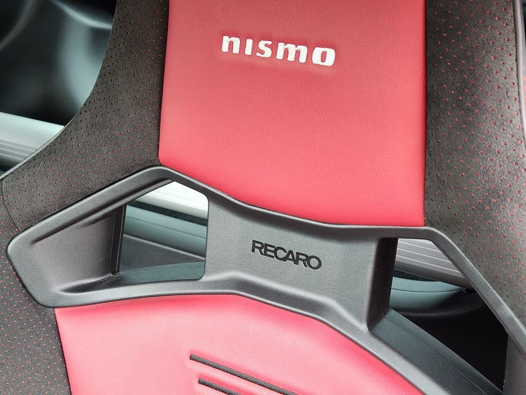 Used 2024 Nissan Z NISMO w/ Floor Mat Package RWD image 14