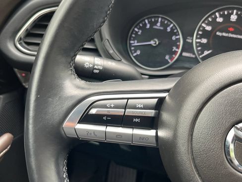 Used 2022 MAZDA CX-30 AWD 2.5 S w/ Premium Package image 20