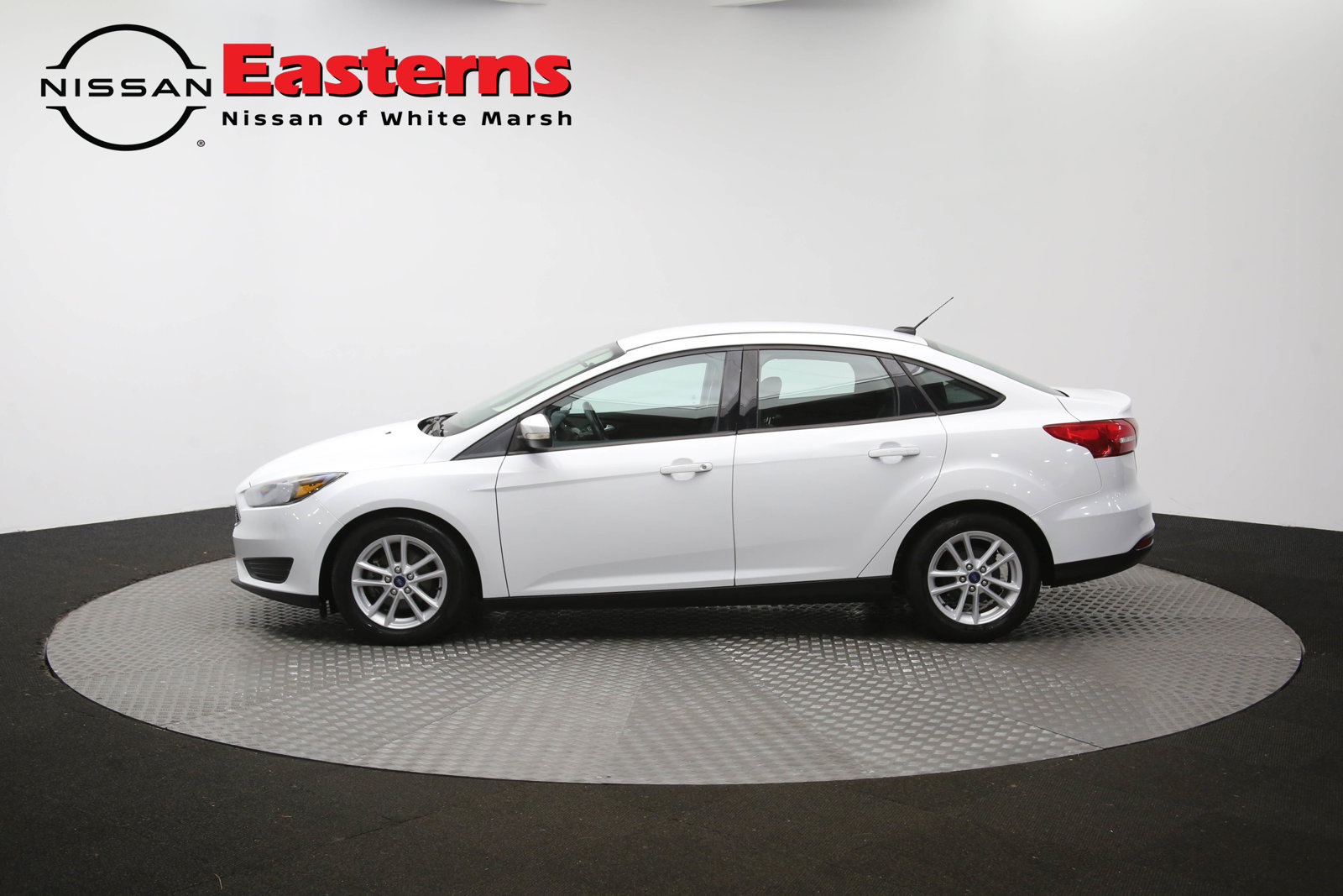 Used 2018 Ford Focus SE w/ Cold Weather Package FWD image 58