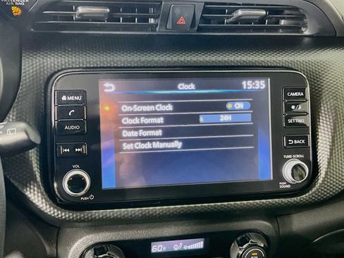 Used 2021 Nissan Kicks SV FWD image 13