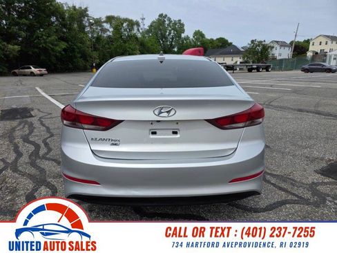 Used 2018 Hyundai Elantra Value Edition FWD image 4