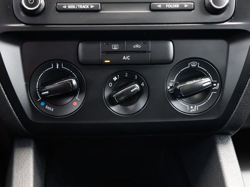 Used 2015 Volkswagen Jetta S w/ Welcome Package image 29