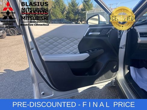 Used 2022 Mitsubishi Outlander SEL AWD/4WD image 24