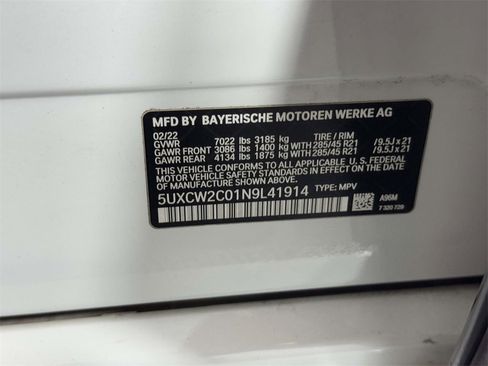 Used 2022 BMW X7 xDrive40i w/ Cold Weather Package image 16