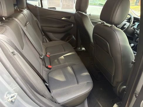 Used 2023 Buick Encore GX Select FWD image 23