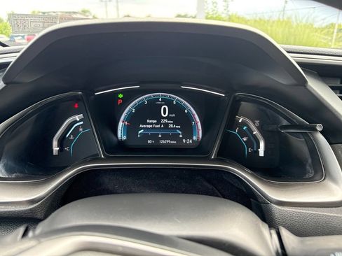 Used 2019 Honda Civic EX image 11