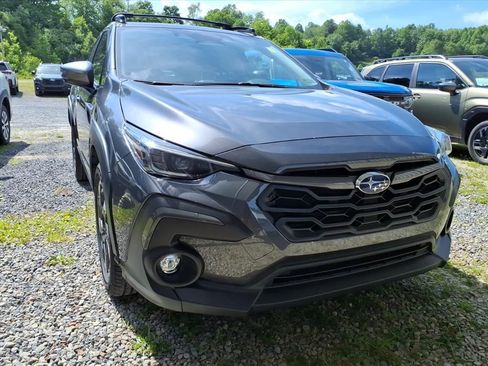 Used 2024 Subaru Crosstrek 2.5i Limited w/ Crosstrek Mirror Package AWD/4WD image 8