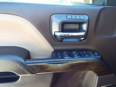 Used 2018 GMC Sierra 1500 Denali w/ Denali Ultimate Package image 26