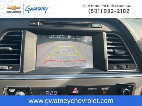 Used 2017 Hyundai Sonata Sport image 18