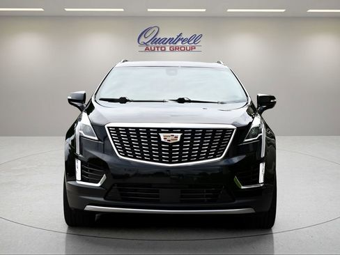 Used 2024 Cadillac XT5 Premium Luxury w/ Technology Package AWD/4WD image 9