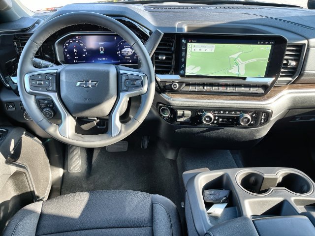New 2026 Chevrolet Silverado 1500 RST w/ LPO, Dark Essentials Package AWD/4WD image 19