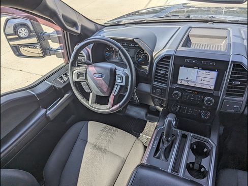 Used 2019 Ford F150 XLT w/ Equipment Group 302A Luxury AWD/4WD image 24