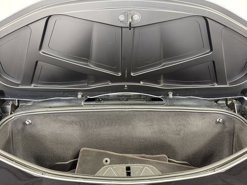 Used 2023 Chevrolet Corvette Stingray Preferred Conv w/ Battery Protection Package RWD image 11