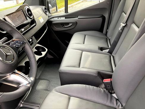New 2026 Mercedes-Benz Sprinter 2500 image 7