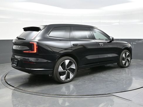 New 2025 Volvo EX90 Ultra image 7