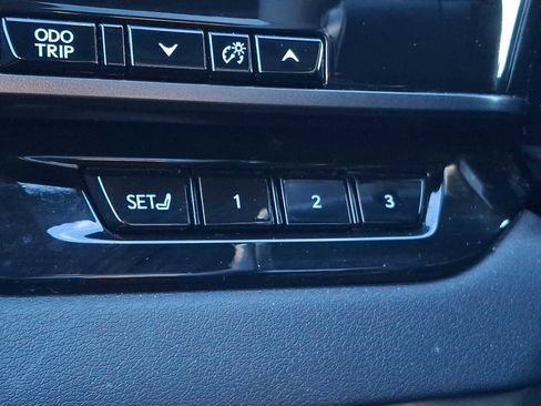 Used 2023 Lexus RX 350 Premium image 23