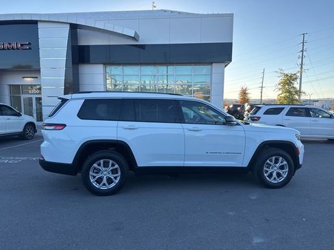 Used 2023 Jeep Grand Cherokee L Limited image 10