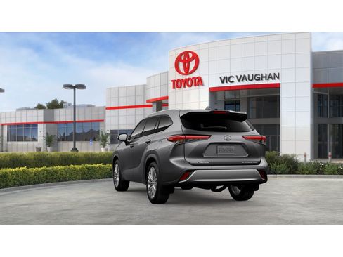New 2026 Toyota Highlander Platinum AWD/4WD image 7