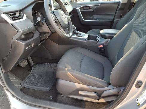 Used 2025 Toyota RAV4 LE FWD image 19
