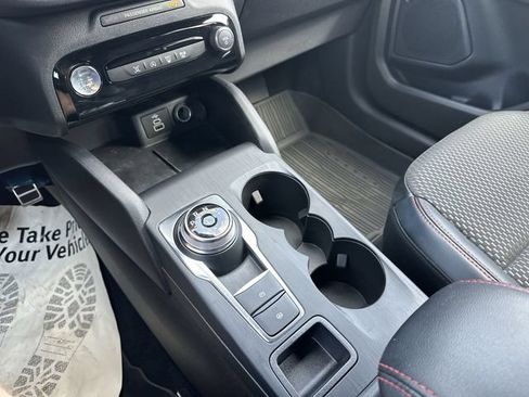 Used 2024 Ford Escape ST-Line w/ Tech Pack #1 AWD/4WD image 25