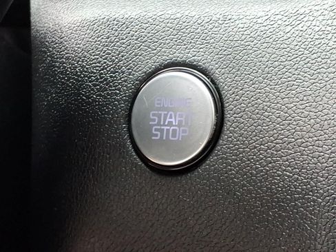 Used 2023 Kia Sorento S FWD image 24