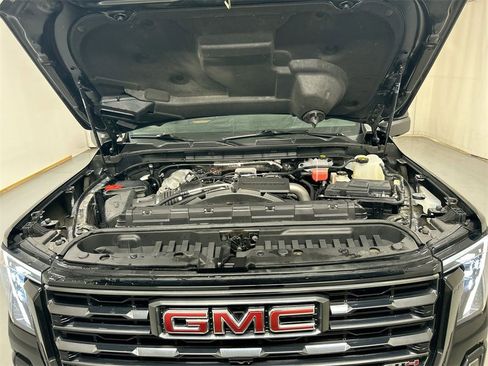 Used 2024 GMC Sierra 2500 AT4 w/ AT4 Premium Plus Package image 24