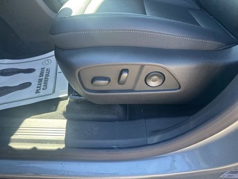 New 2026 Chevrolet Equinox LT w/ Convenience Package II image 17